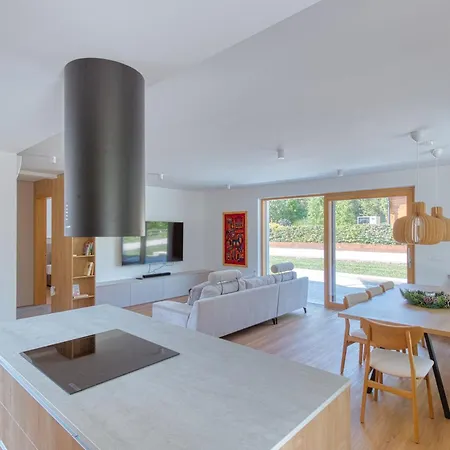 Villa Twin